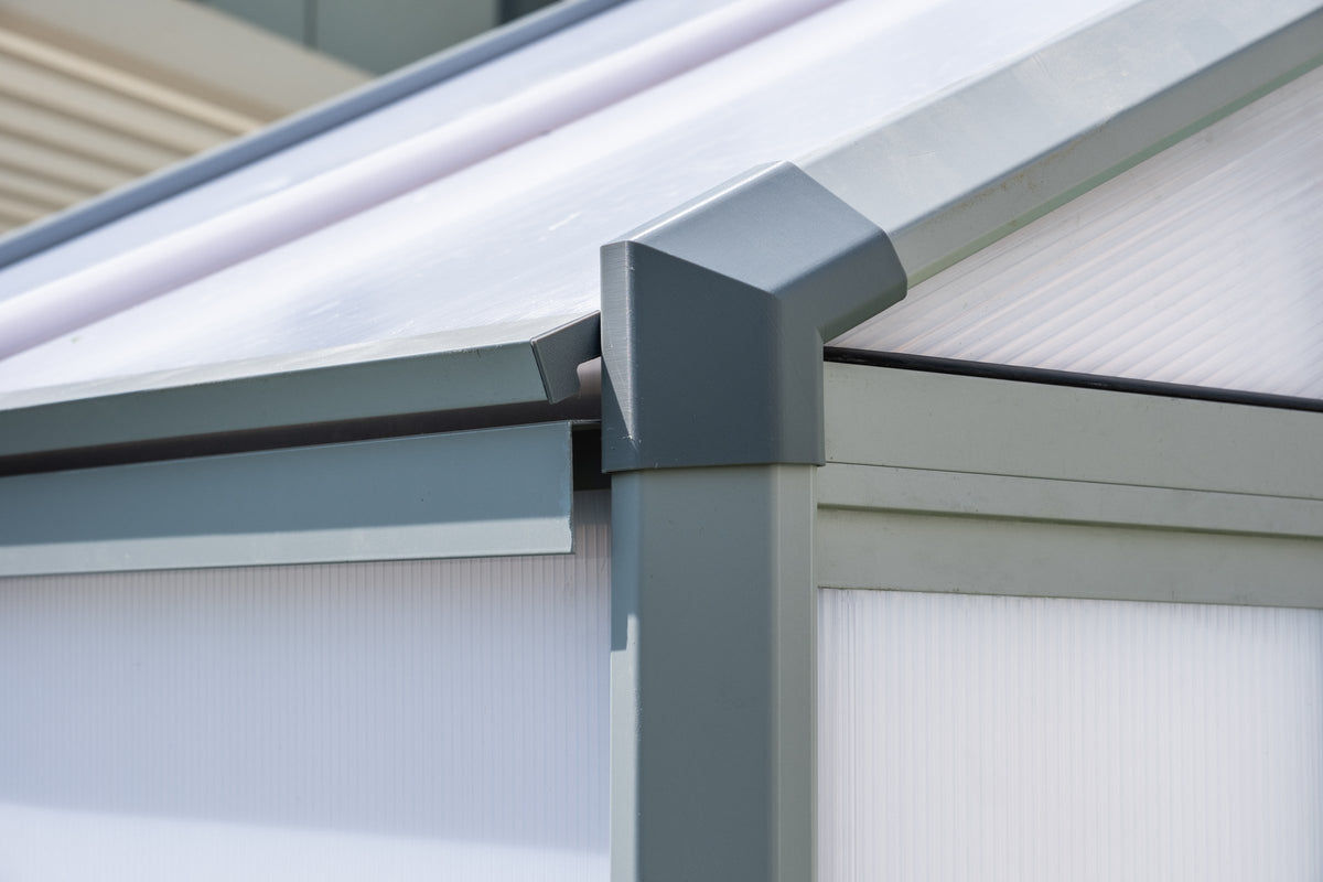 DOMER Smart Arctic Shed grey roof corner and white panel detail #Profile colour_Grey